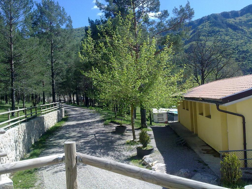 Camping L'Espelt Ла-Побла-да-Лільєт Екстер'єр фото